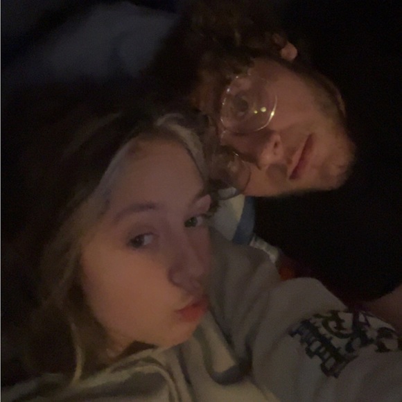 Meet your Posher, Malorie - Picture 3 of 3